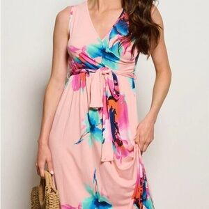 WOMEN'S SLEEVELESS SURPLICE SELF TIE ELASTIC WAIST FLORAL MAXI DRESS IN PEACH